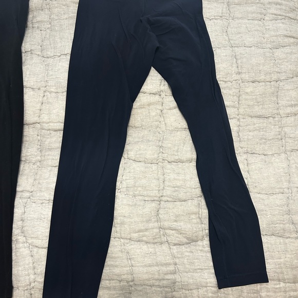 2 pair of lulu aligns 25 inch - Picture 7 of 11